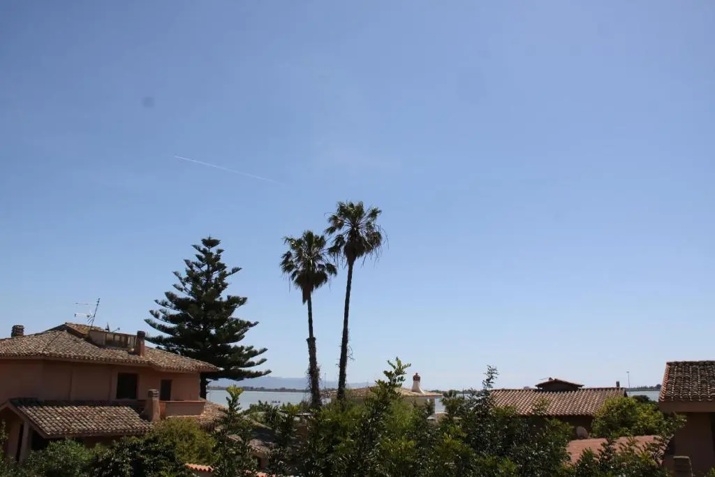 La Villa 3 Apartments