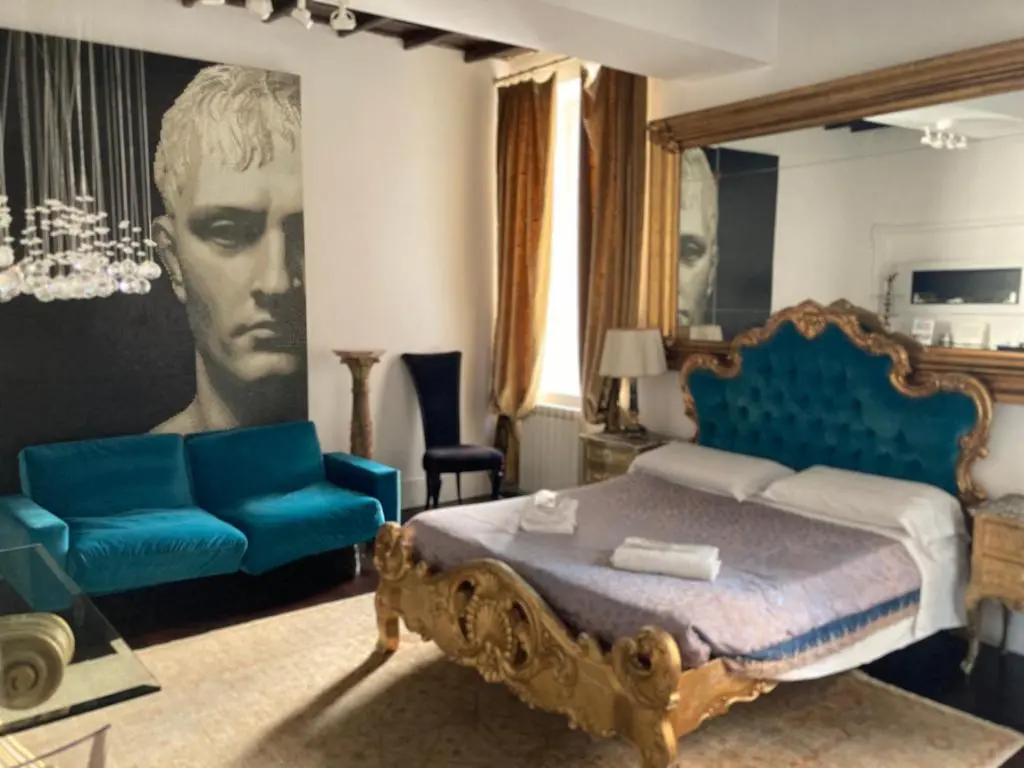 D.R.Rome Spanish Luxury Suites